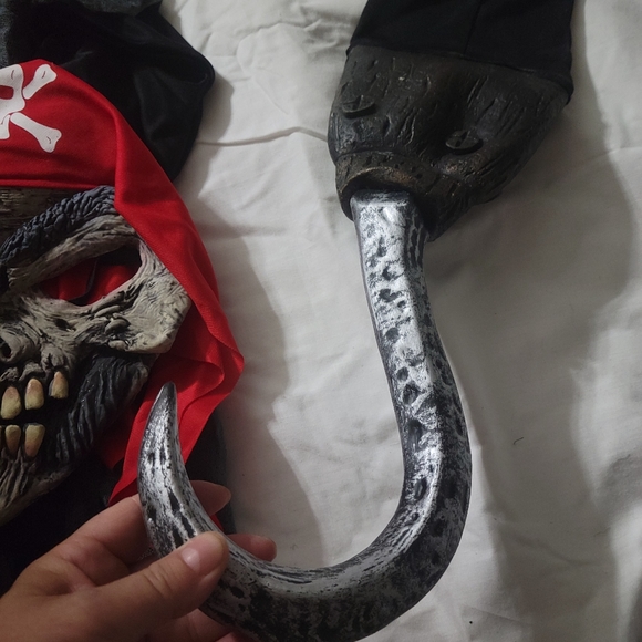 NEW- THE PIRATE GHOUL Adult Men Large Creepez Costume Cinema Secrets Halloween - Picture 7 of 9